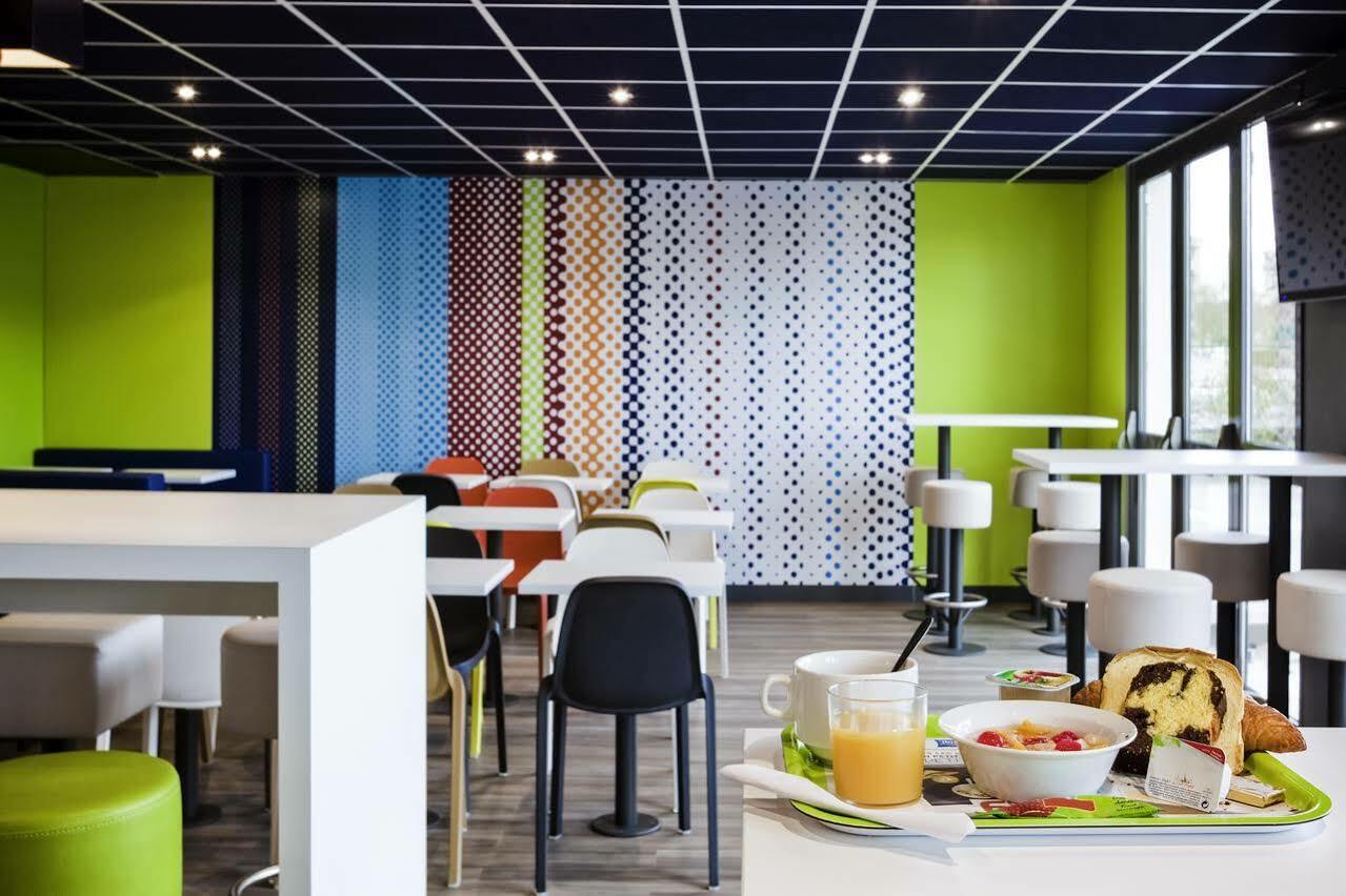 Ibis Budget Grigny Centre Экстерьер фото