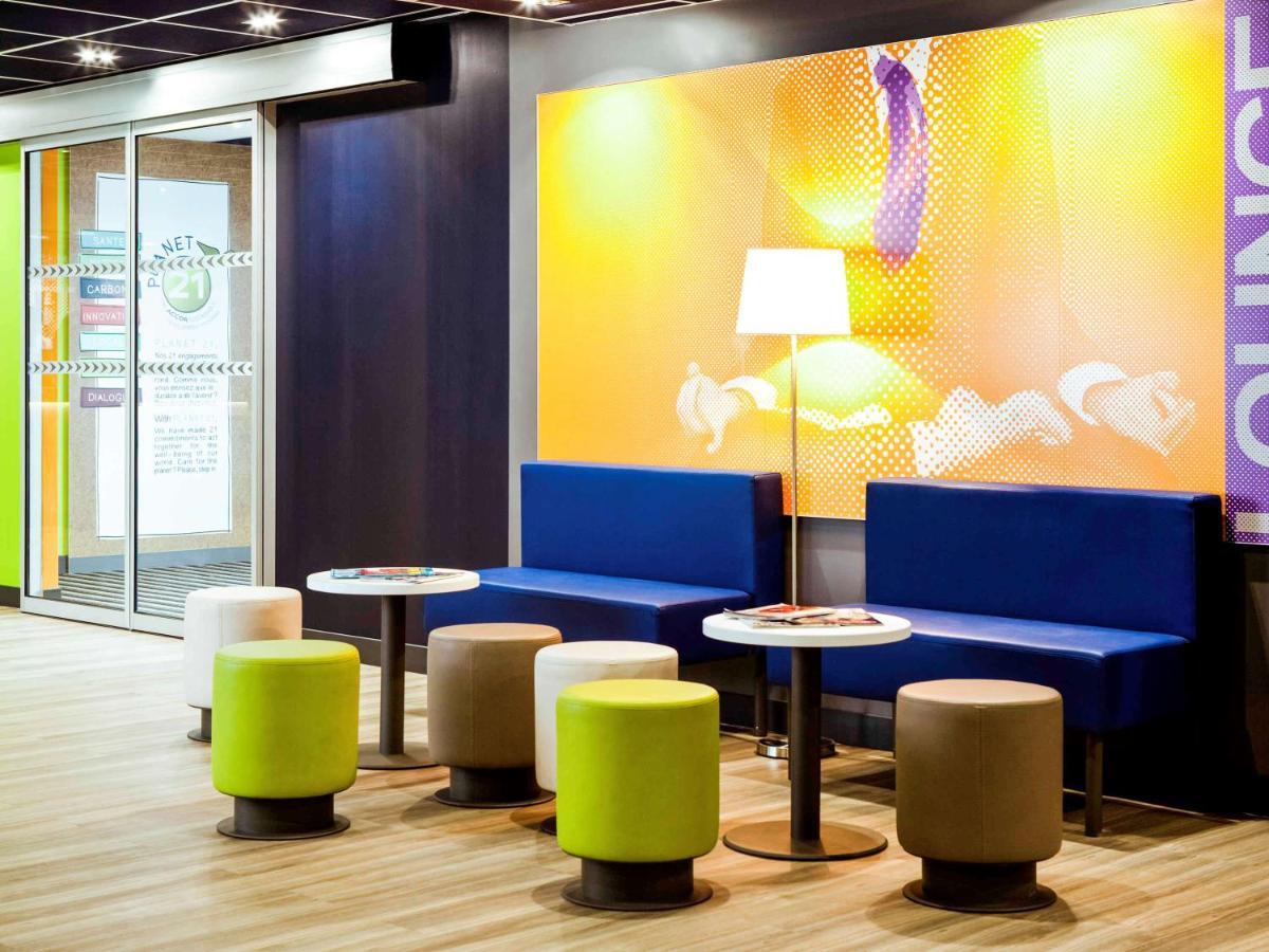 Ibis Budget Grigny Centre Экстерьер фото